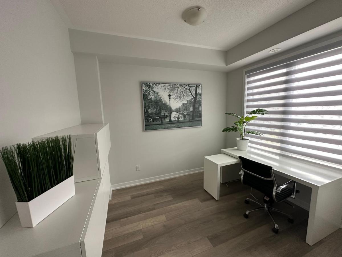 Modern Townhouse, Vaughan, Ontario, Canada المظهر الخارجي الصورة